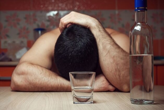 Male alcoholism, which leads to fatal consequences for the body. 