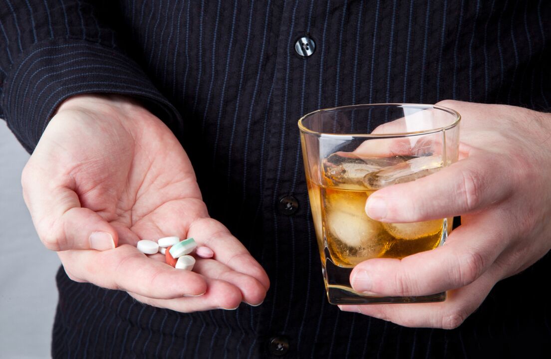 compatibility with antibiotics and alcohol
