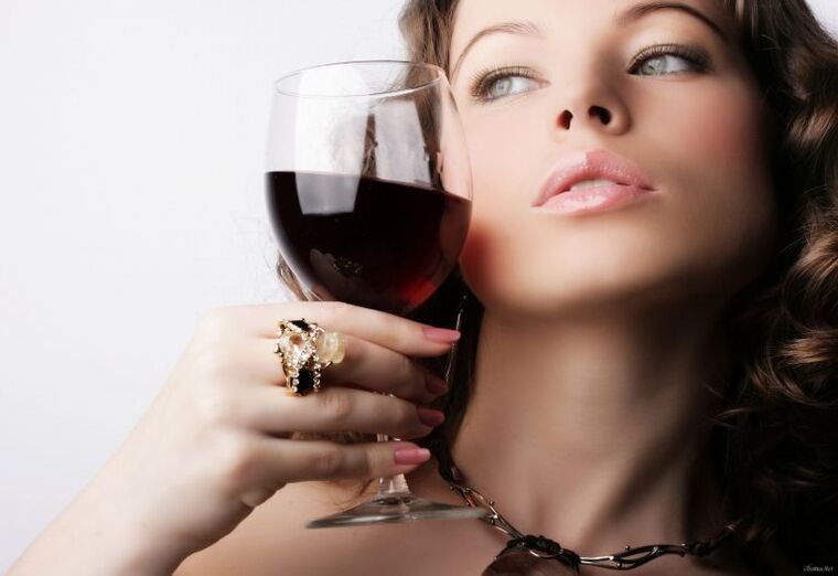 A rich woman is also susceptible to alcoholism.