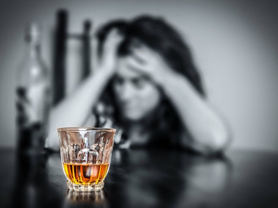 Constant stress pushes a woman to drink alcohol.